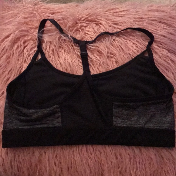 H&M Sports Bra - Picture 2 of 2